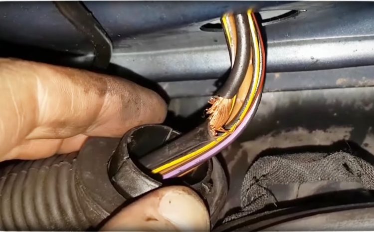 Co kradnie prąd i rozładowuje akumulator w samochodzie? pobór prądu na postoju | ForumWiedzy
